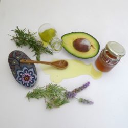 Cuidados Naturales belleza natural, cosmetica natural, belleza, peluquería consciente, belleza consciente, cuidados naturales, cuidados capilares